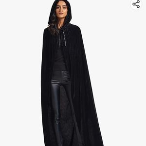 Velvet Hooded Cape for Cosplay Halloween